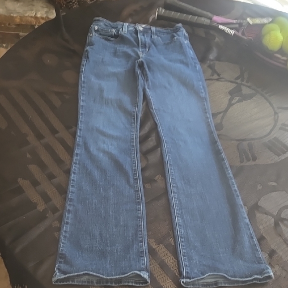High Rise Bootcut Jeans - Picture 3 of 4